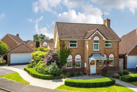 Kingfisher Reach, Collingham, Wetherby