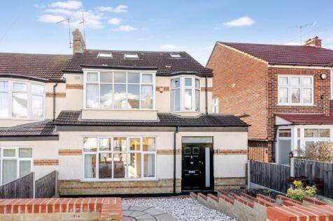 Ridgeway Avenue, Barnet