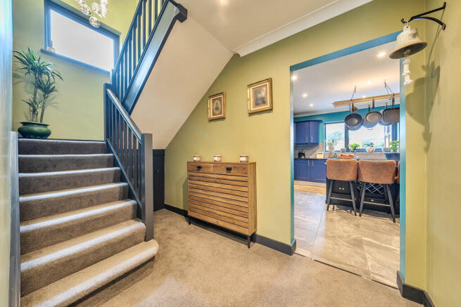 1402288-12-697371...