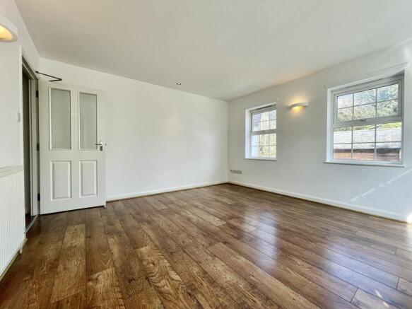 Living Room (2)