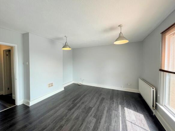Living Room (3)