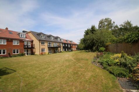 Smallhythe Road, Caxton Lodge, TN30