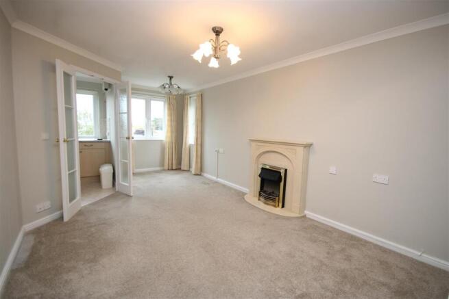 Living/Dining Room