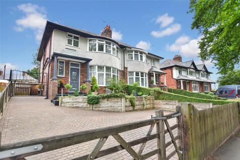 Park Avenue, Wrexham