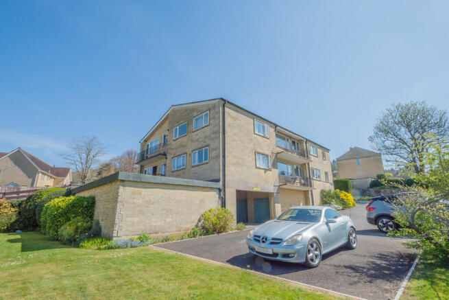 5 Cleveland Court...