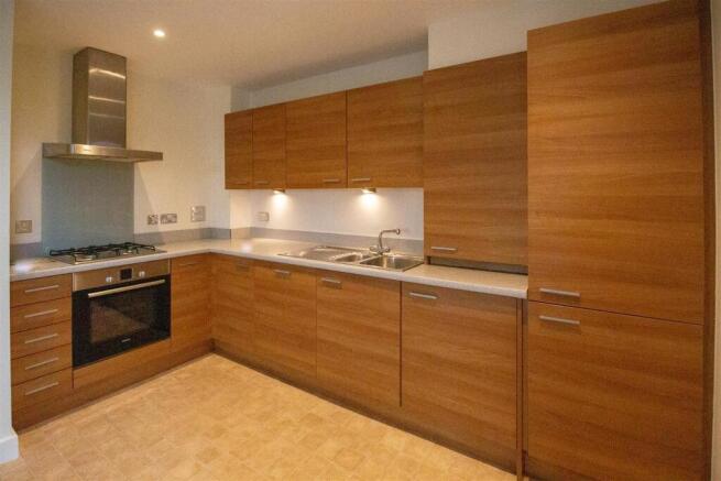8 Highbank - Kitchen.jpg