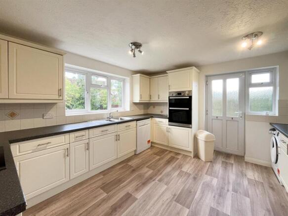 KITCHEN EDITED.jpg