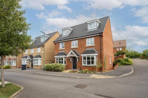 Larkspur Drive, Burgess Hill