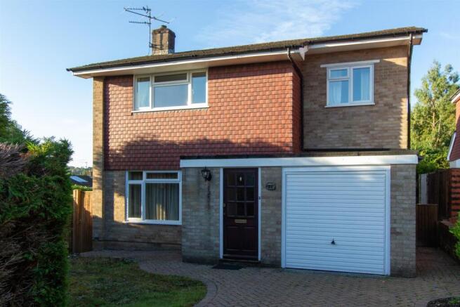 71 Harlands Rd - Front.jpg