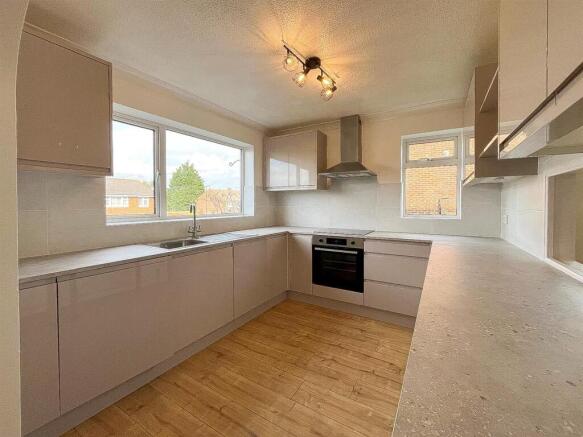 46 MArle Av - Kitchen-2.jpg