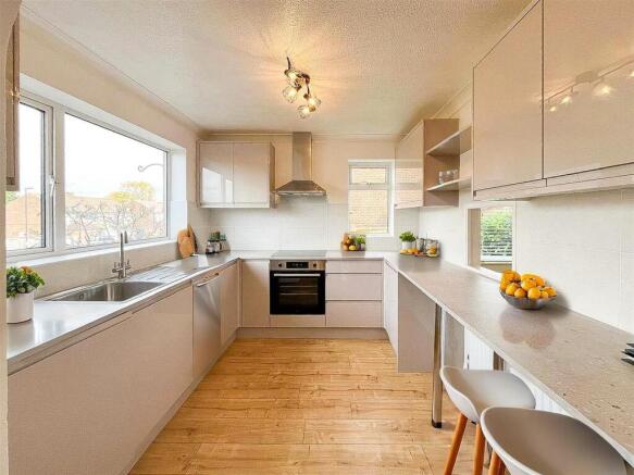 w5y4nZulU0uE-rbxkrW0CA - Kitchen - Scandinavian - 