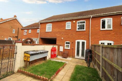 Chapel Street, Cawston