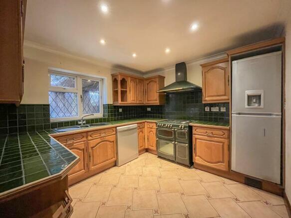 BREAKFAST KITCHEN