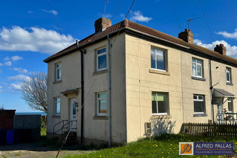 Rose Crescent, Whitburn