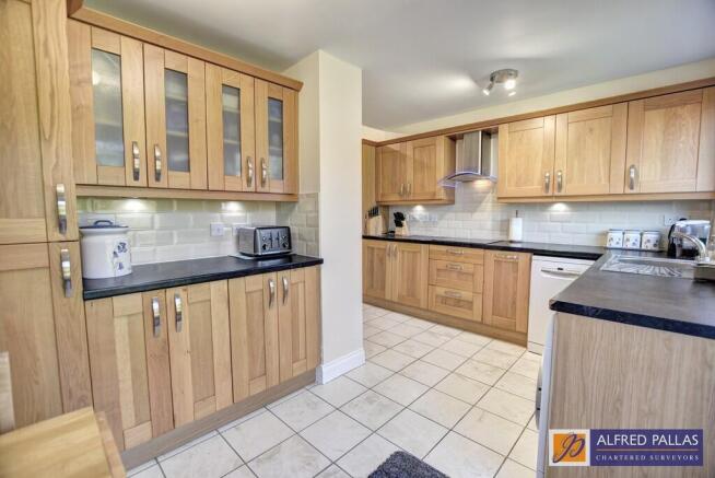 Kitchen2