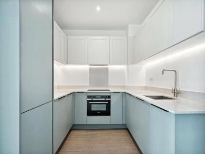 The Courtyard, Royal Eden Docks, E16