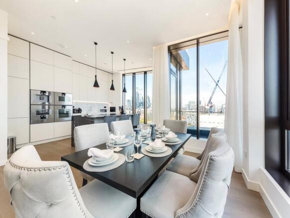 Admiralty House E1w