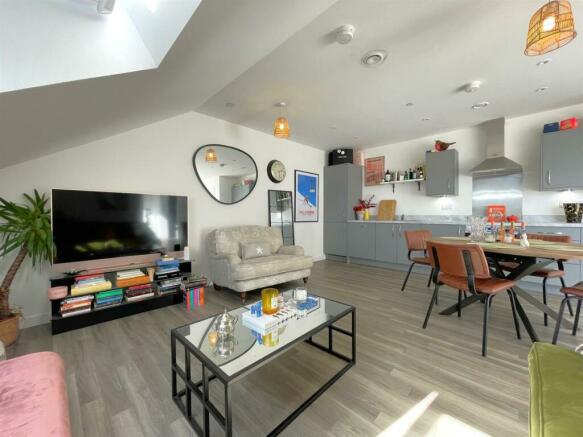 Open Plan Living Area1.jpg