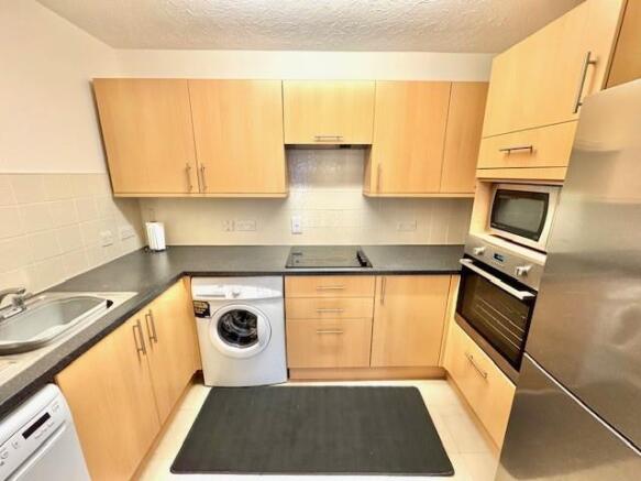 Modern Fitted Kitchen