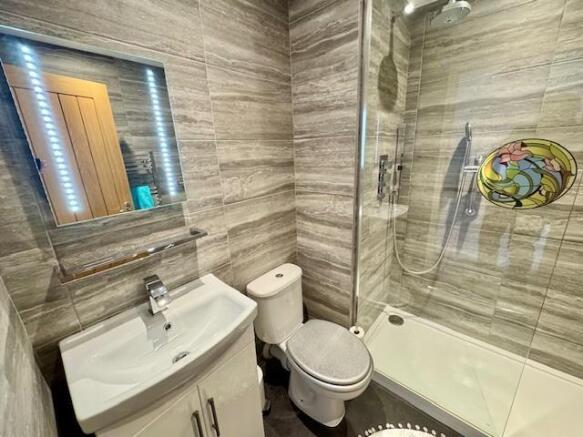 Luxury Shower Room