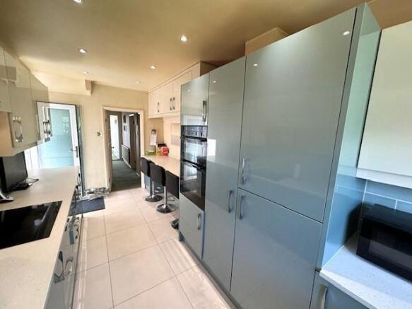 Kitchen/Breakfast Room