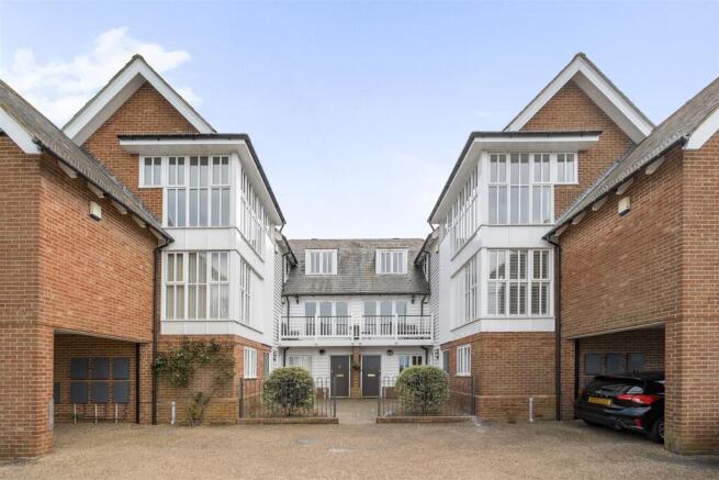 Saltway Court, West Cliff, Whitstable