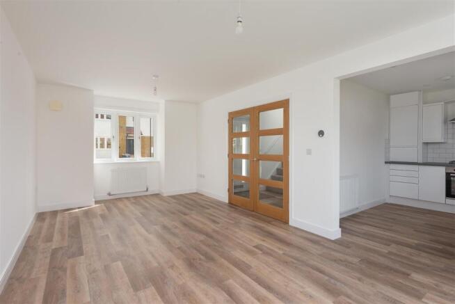 Lower Road, Teynham, Sittingbourne