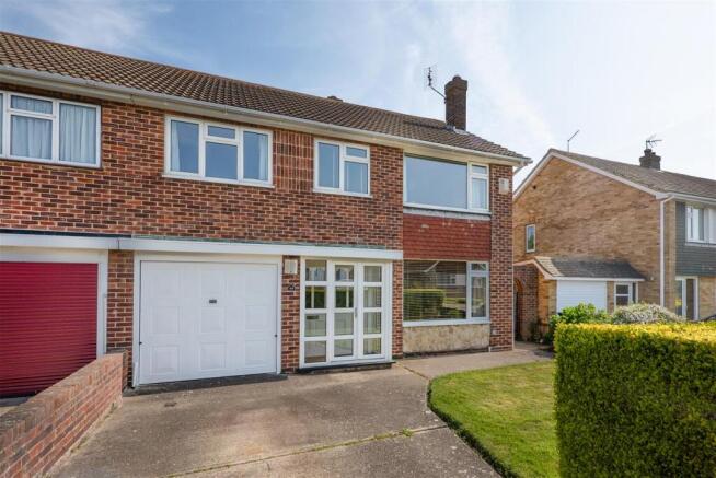 Summerfield Avenue, Whitstable