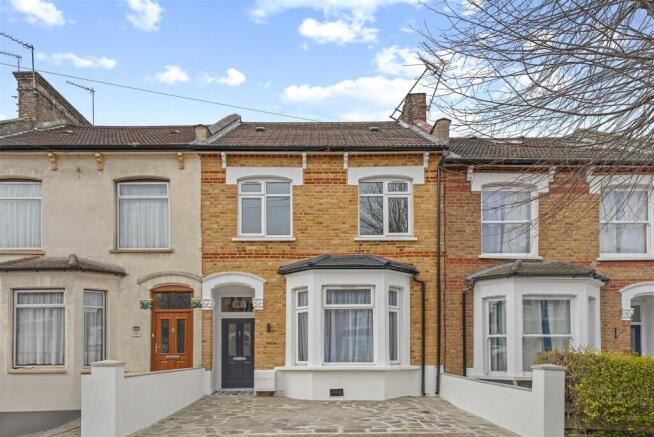 Whittington Road, London