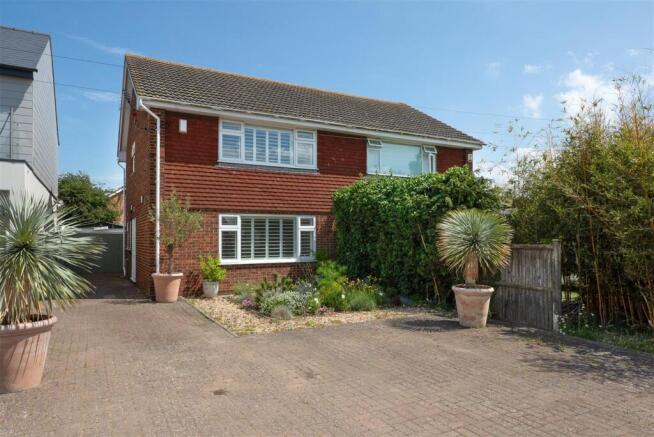 Allan Road, Seasalter, Whitstable