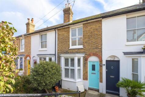 Island Wall, Whitstable