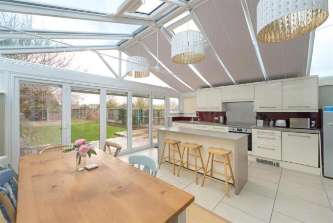 Island Wall, Whitstable