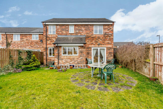 4 bedroom detached house for sale in Bishops Way, Catterick Village, DL10