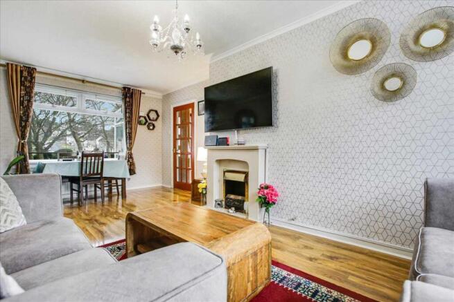 Lounge Area (2)