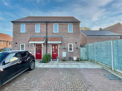 Horseshoe Close, Blandford St. Mary, Blandford Forum, Dorset, DT11