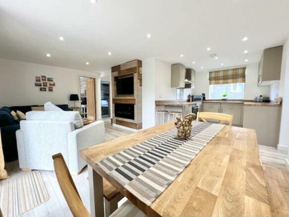 Dining living kitchen area