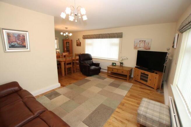 Lounge photo 2