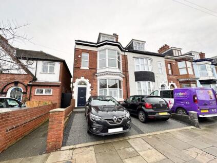 Queens Parade, Cleethorpes