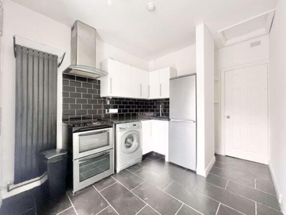 Kitchen photo 2