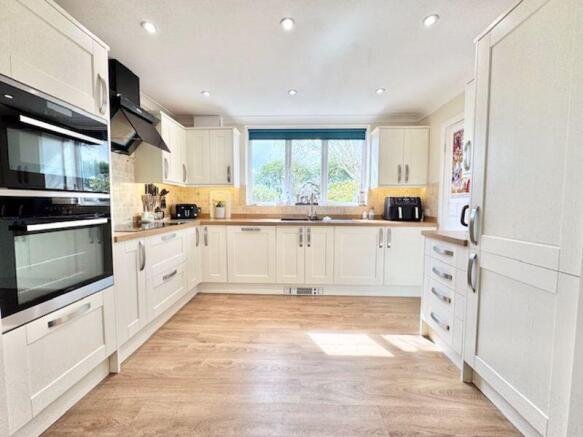 Main kitchen