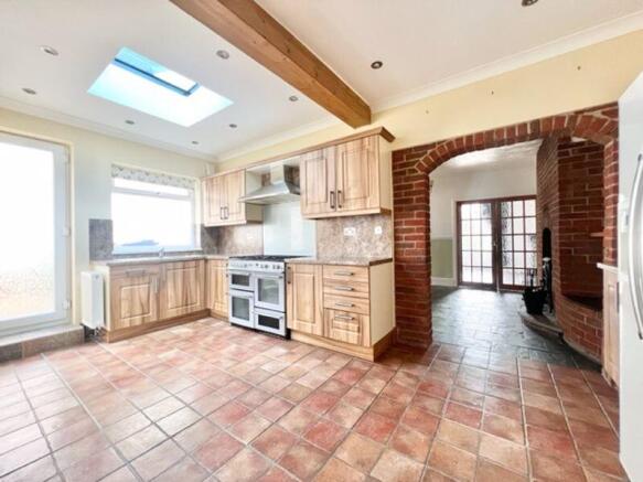 Kitchen breakfast room