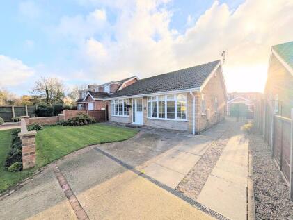 Freeman Court, Holton Le Clay