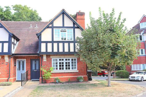 Canterbury Gardens, Farnborough, GU14