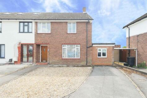 Lodge Close, Uxbridge