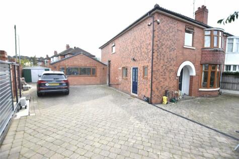 Hollyshaw Lane, Leeds, West Yorkshire