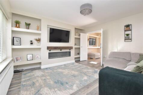 Whitebridge Crescent, Leeds, West Yorkshire