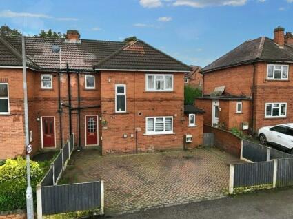 Pudsey - 3 bedroom semi-detached house for sale