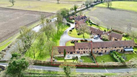 3 Old Estate Yard, Wiseton, Doncaster, South Yorkshire, DN10 5AJ