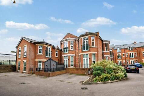 Apartment 5, The Hall, Allerton Hill, Chapel Allerton, Leeds