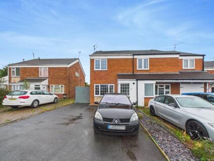 Helford Close, Worcester, Worcestershire, WR5